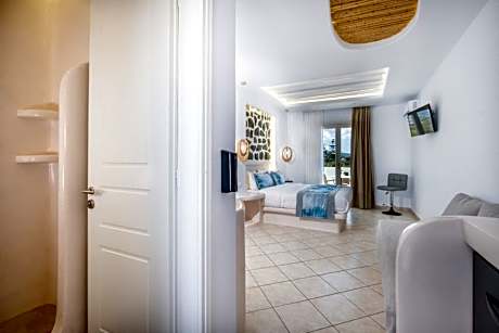 Superior Room with Pool View