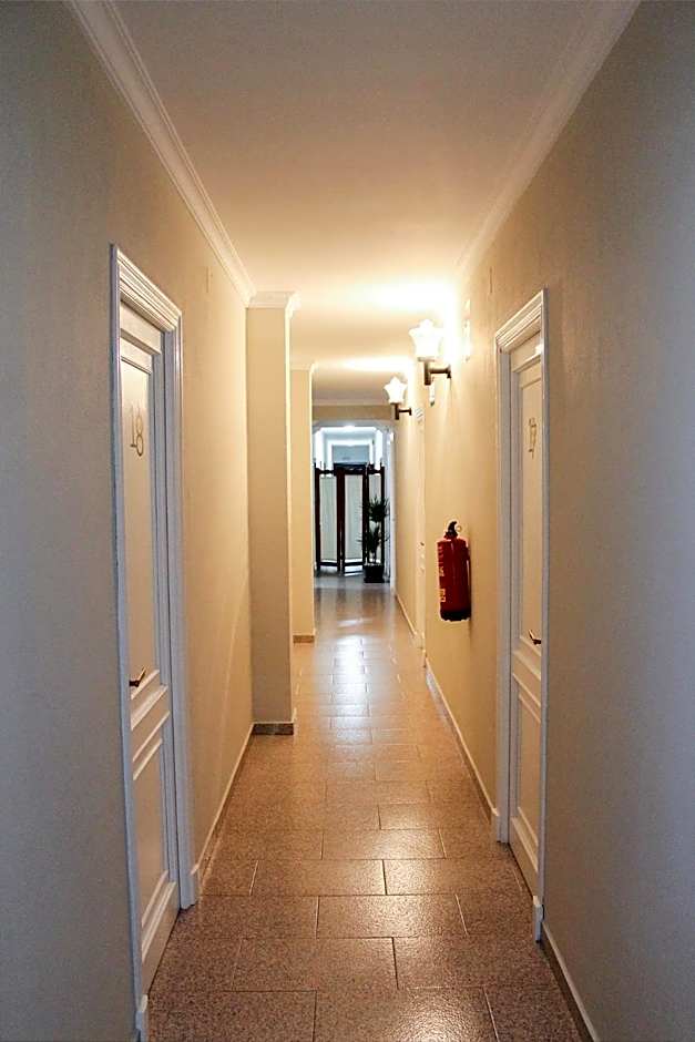 Hotel Restaurante Via Sevilla - Cadiz by MA 22 Puntos