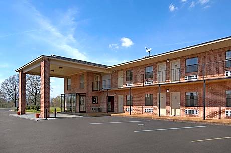 Days Inn by Wyndham Brownsville