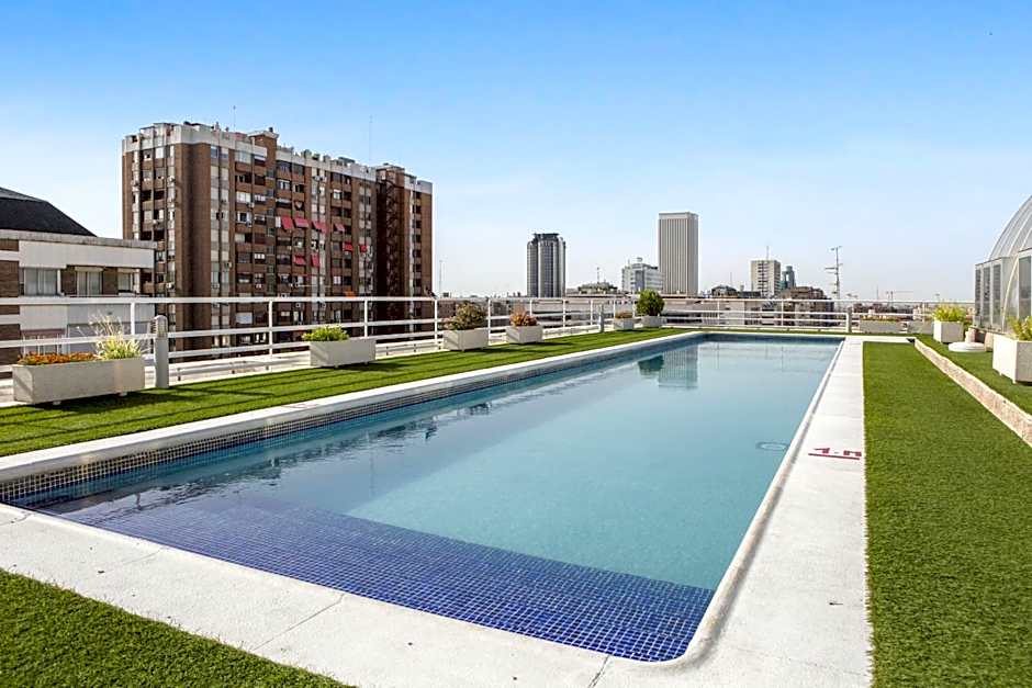 Pierre & Vacances Apartamentos Edificio Eurobuilding 2