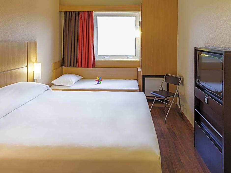 Ibis Curitiba Aeroporto