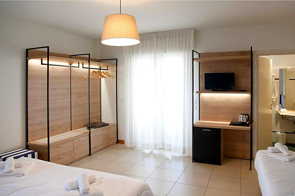 Hotel Majorca sul Mare in centro a Riccione con Area Fitness