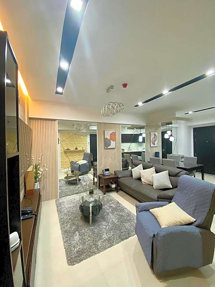 Aeon Towers Executive Suite 2BR 18th floor