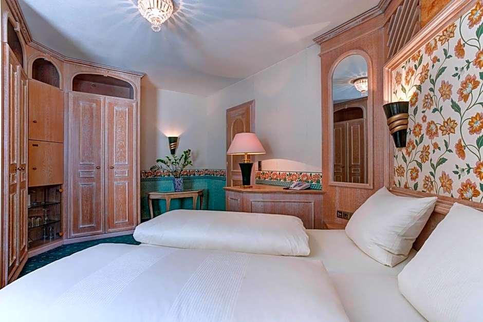 Centro Hotel Stern, Trademark Collection by Wyndham
