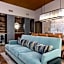 The Stella Hotel, Autograph Collection
