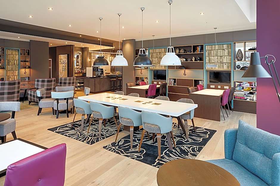 Premier Inn Hamburg City Centre