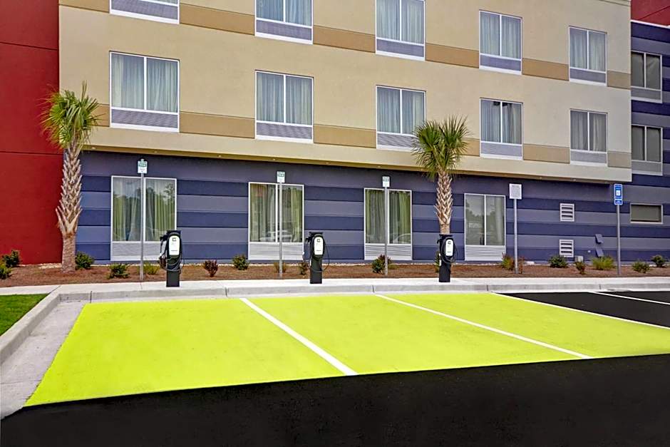 Fairfield Inn & Suites by Marriott Savannah SW/Richmond Hill