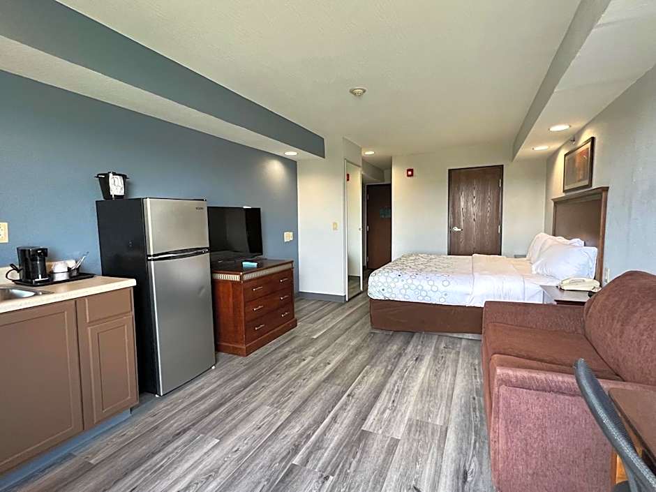 HomeTowne Studios & Suites Washington