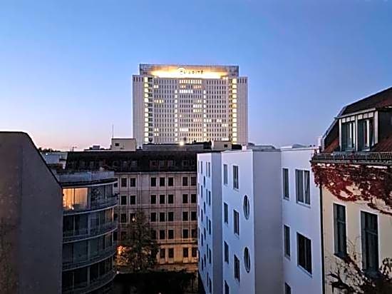 Mikon Eastgate Hotel - City Centre