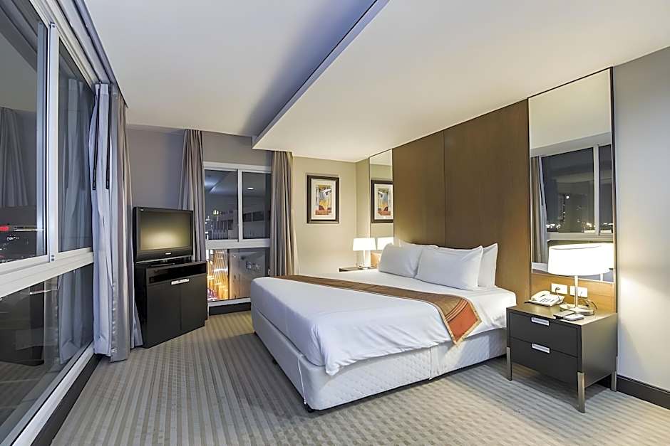 The Narathiwas Sathorn Bangkok Hotel