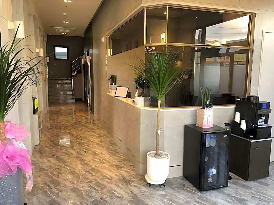 Yangsan Seochang Brown Dot Hotel