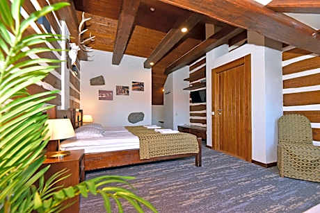 Triple Room with Shower