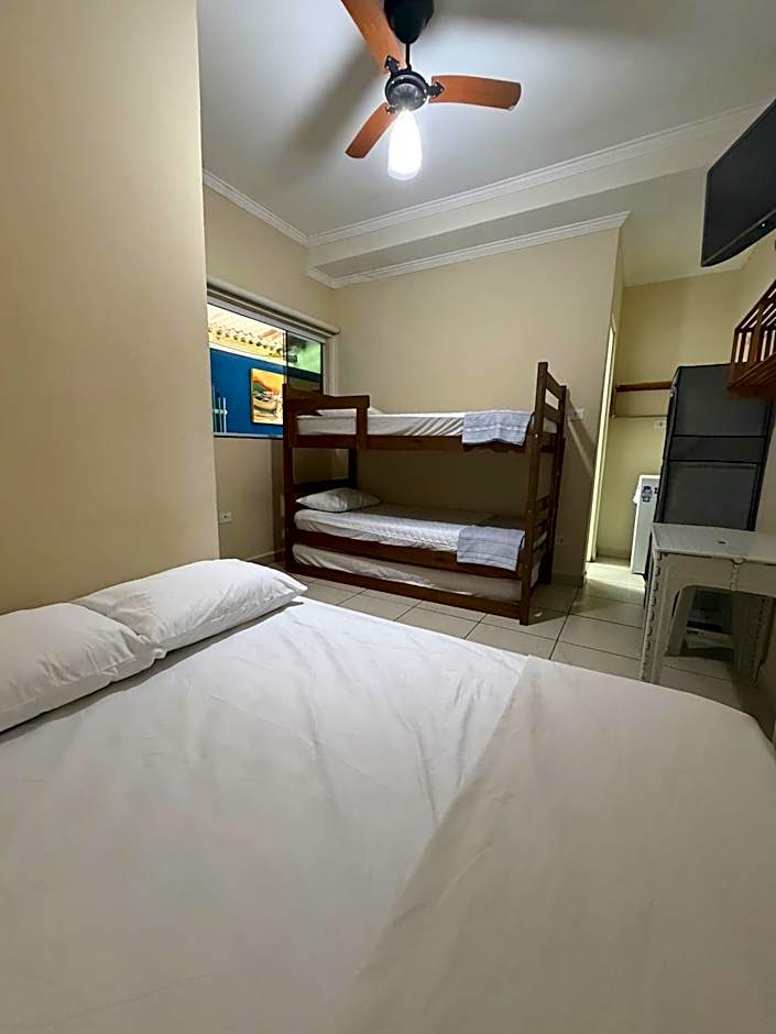 Suites Familia Otaviano Ubatuba Ótimo Custo-Benefício 500m da Praia