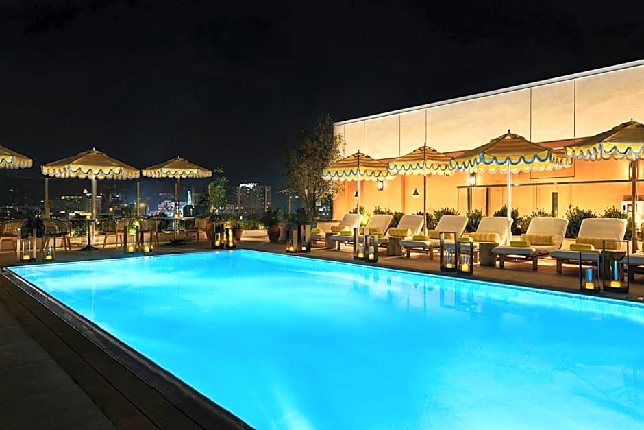 The Hollywood Grande, Autograph Collection