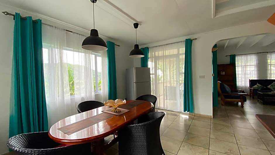 Stephna Residence