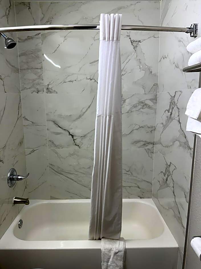 Microtel Inn & Suites by Wyndham Ardmore