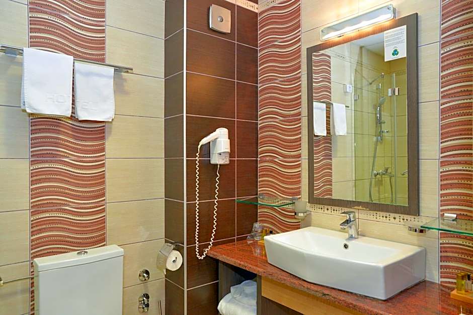 Hill Hotel Wellness & Spa