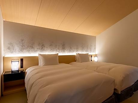 Fufu Luxury Premium Suite with Hot Spring Bath