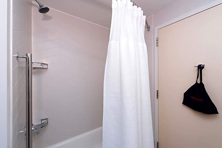 Fairfield Inn & Suites by Marriott High Point Archdale