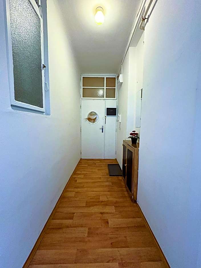 Black Style ROOMS Moravske namesti