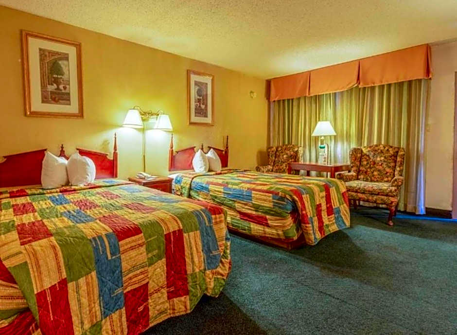 Royal Holiday Motel By Belvilla Gallup I-40
