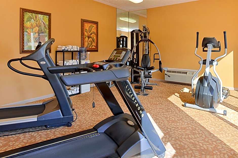 Quality Inn & Suites Fayetteville I-95