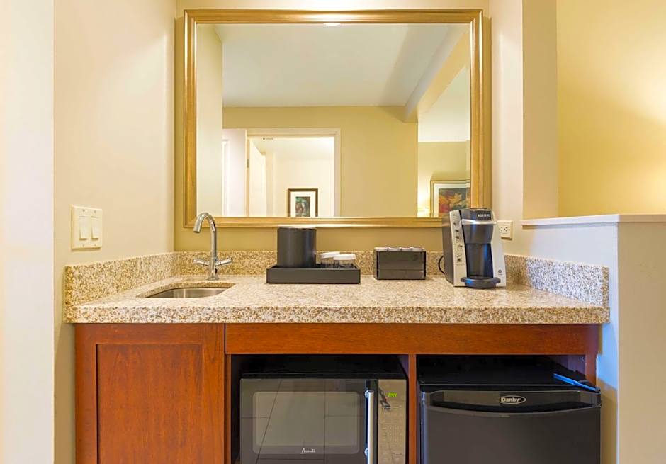 Embassy Suites By Hilton Denver Downtown Convention Center