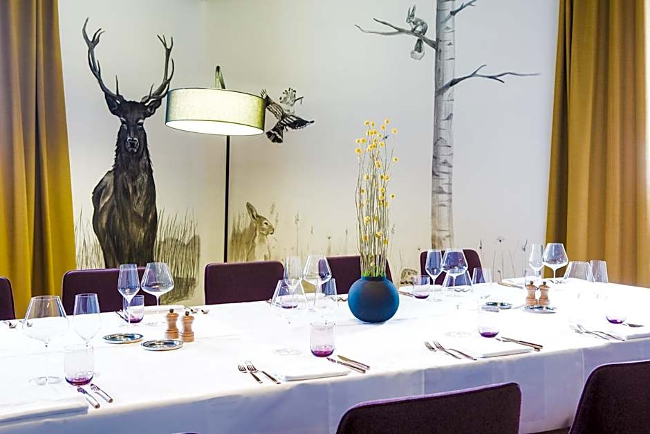 Castel de Très Girard - Hotel & Restaurant - Teritoria