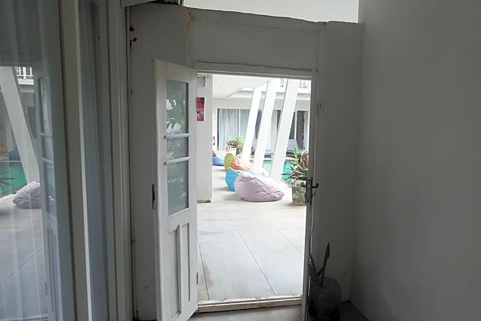 Pom Pom's Bali Apartments