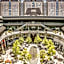 Hotel Crescent Court