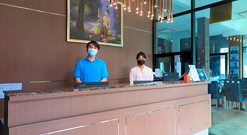 V20 Boutique Jacuzzi Hotel