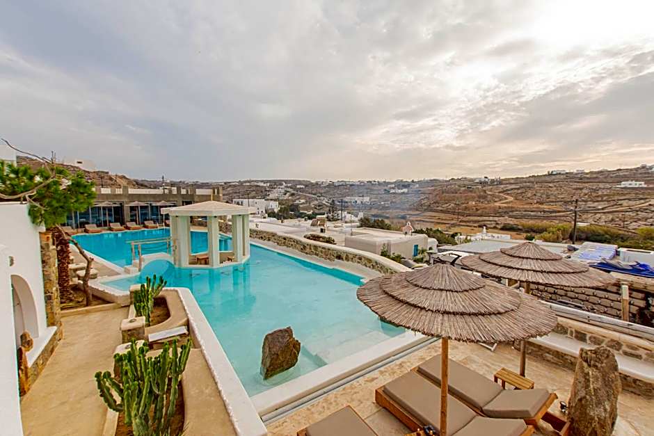 Peristeronas Village