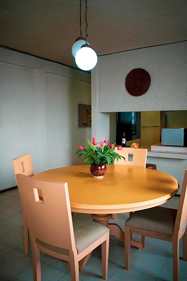 Suites Del Sol