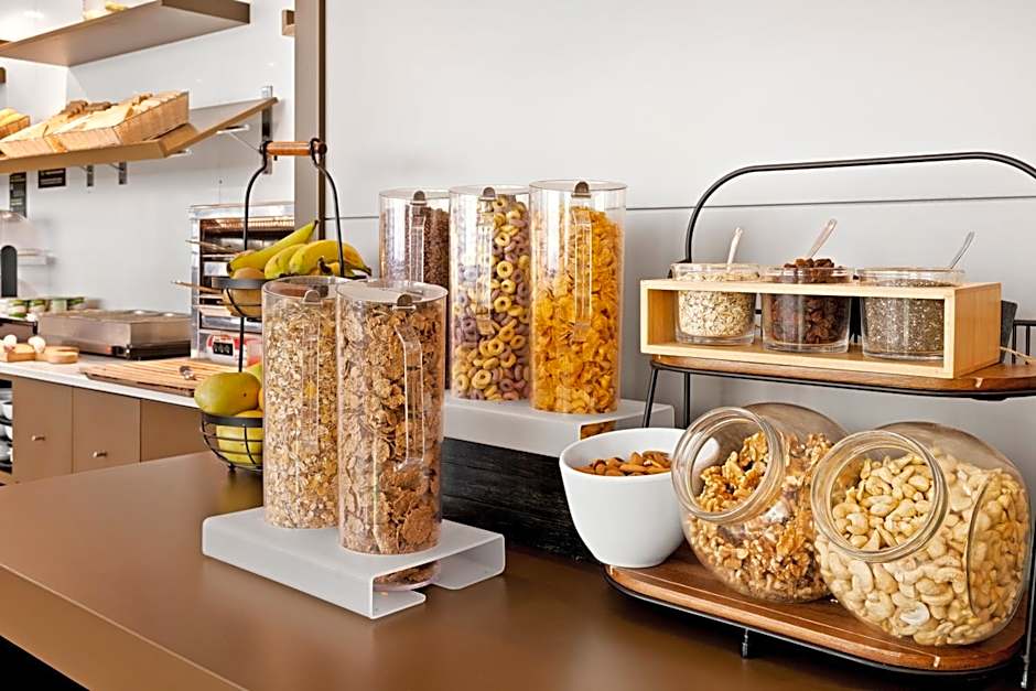 B&B HOTEL Zaragoza Los Enlaces Estación