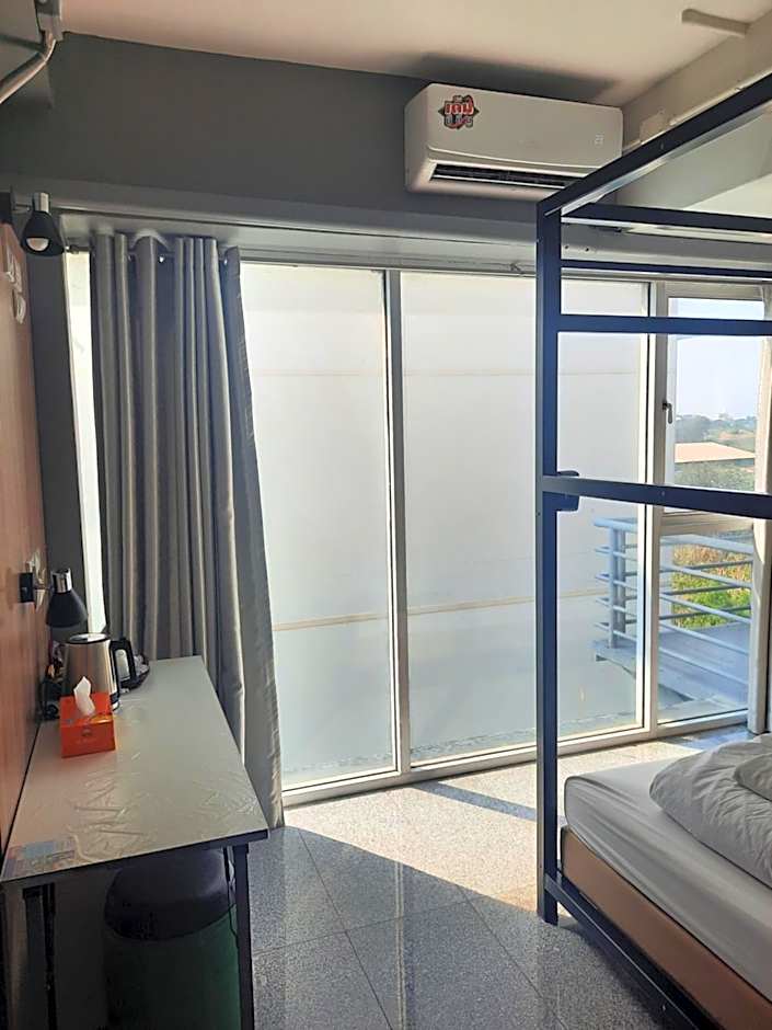 SLEEP TO FLY HOTEL & HOSTEL suvarnabhumi airport
