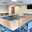 Holiday Inn Express Hotel & Suites Le Mars By IHG