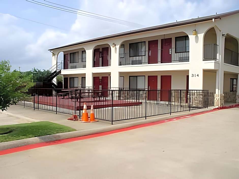 Executive Inn of Arlington, Near AT&T Stadium