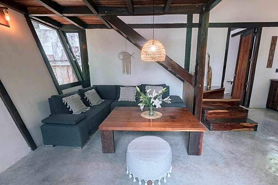 Nahouse Jungle Lodges