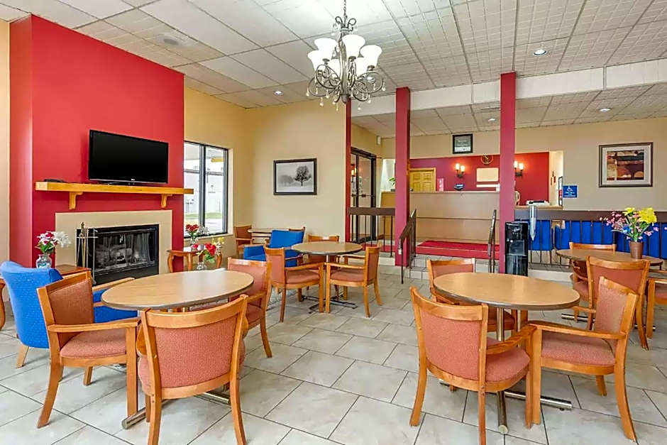 Days Inn by Wyndham Perrysburg/Toledo