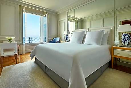 Palace Sea View Room - King bed