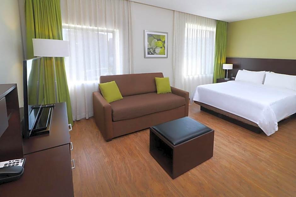 Staybridge Suites San Luis Potosi By IHG