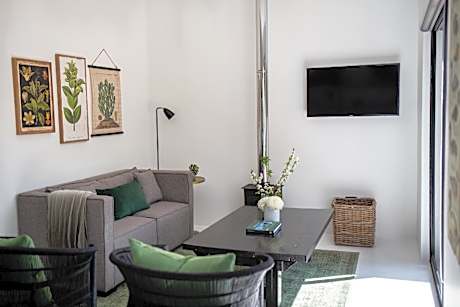 Luxury Self-Catering Room