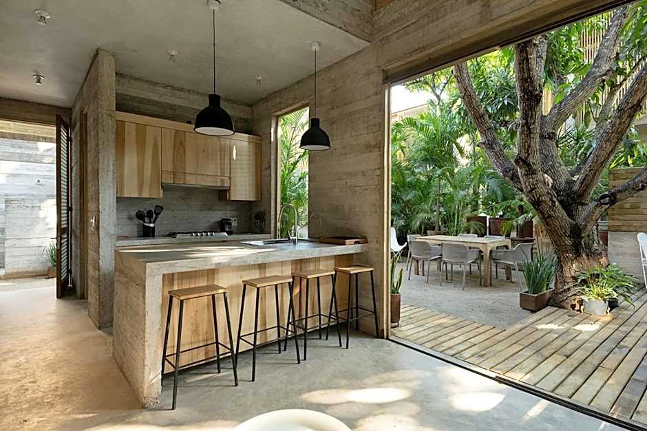 Nami & Lua - Casa Macu Saladita surf break