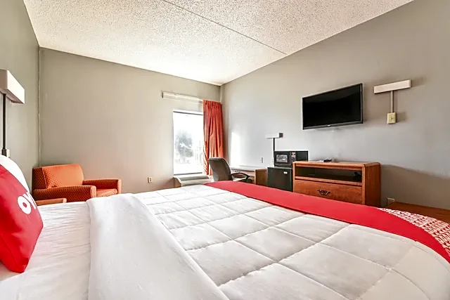 OYO Townhouse Jacksonville AR