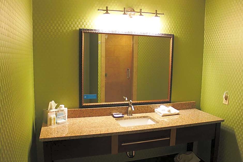 Hampton Inn By Hilton Perry