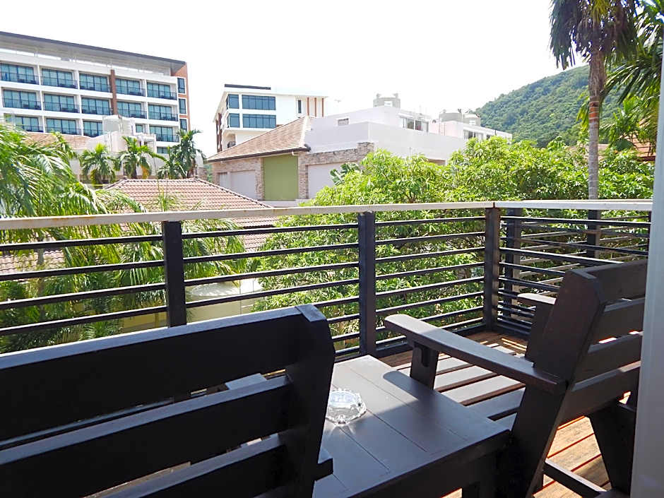 Jinta Andaman Kata Beach