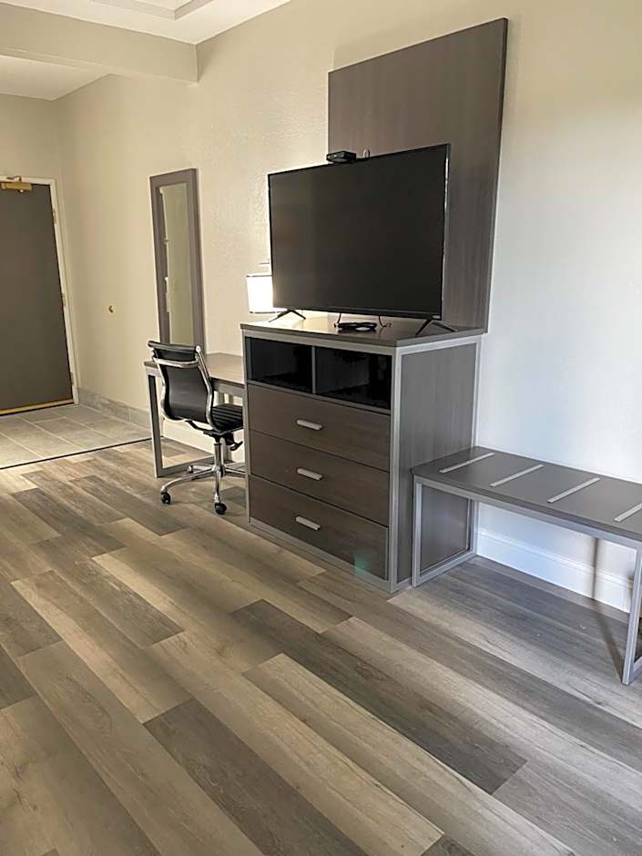 Hometown Inn And Suites Belle Plaine