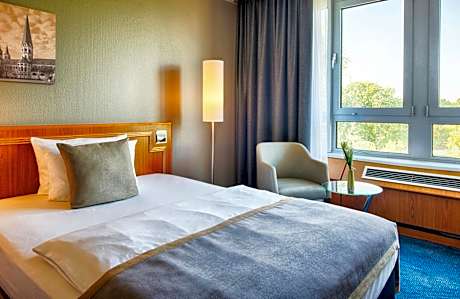 Leonardo Hotel Köln Bonn Airport