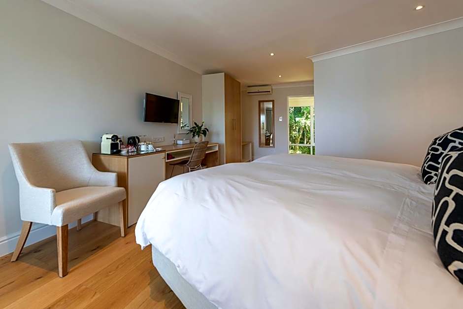 Hide-Away Guest House