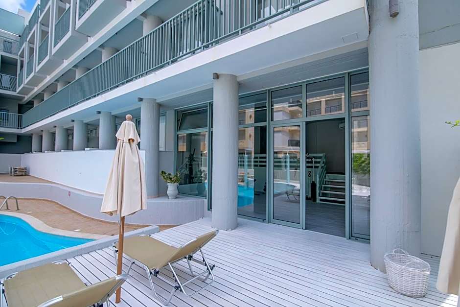 Alia Beach Hotel by Estia